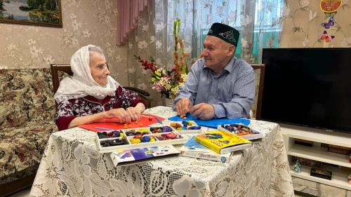 Югары Ослан интернат-йортында өлкәннәр һәм инвалидлар белән индивидуаль эш алып баралар