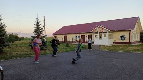Кильдеевским подросткам предложили сыграть в «Штандер стоп»