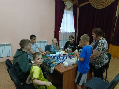 В Кильдееве прошел мастер-класс по изготовлению кукол-оберегов