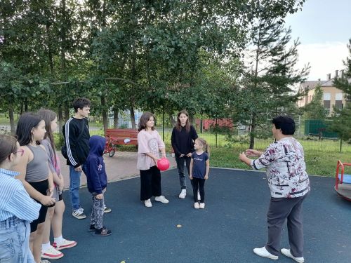 В Парке культуры и отдыха в Верхнем Услоне прошла литературная игра