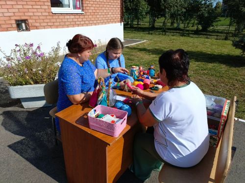 В Кильдееве в единый день голосования прошел мастер-класс по изготовлению куклы-оберега