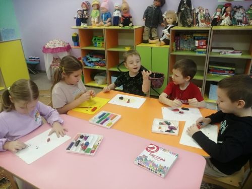 Түбән Ослан балалары карабүрекләр көнен билгеләп үтте
