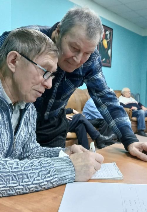 В Верхнем Услоне прошел турнир по бильярду среди пенсионеров