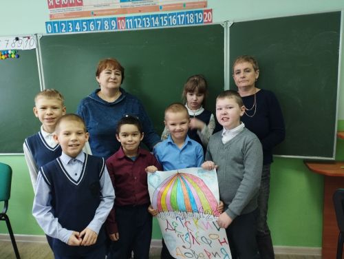 В Ямбулатове детям напомнили о работе детского телефона доверия