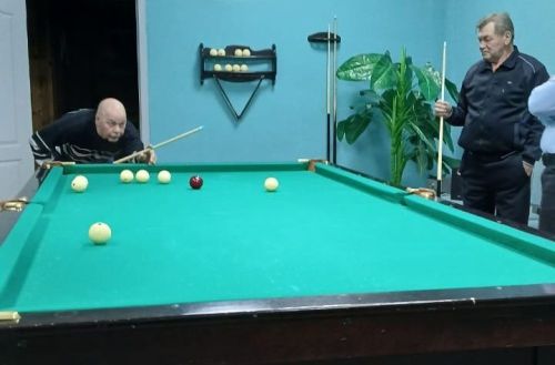 В Верхнем Услоне прошел турнир по бильярду среди пенсионеров