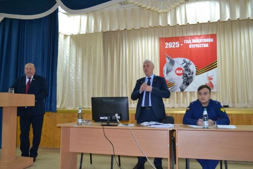 Количество вопросов на сходе в Нижнем Услоне превзошло все ожидания