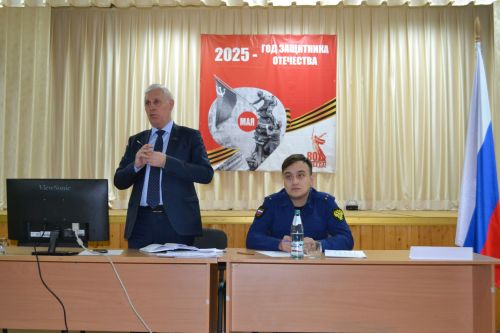 Количество вопросов на сходе в Нижнем Услоне превзошло все ожидания