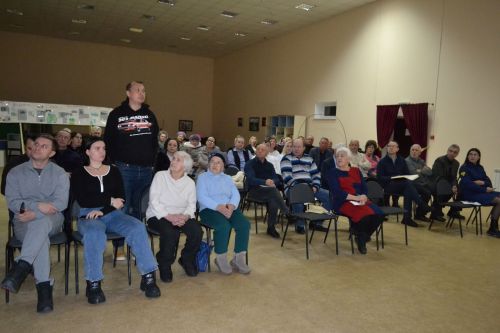 Участие в сходе граждан в Вв.Слободе принял Роман Шайхутдинов
