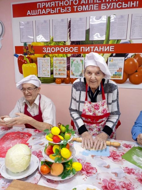 Интернат-йортта студентлар көненә әзерлек бара