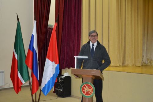 Участие в сходе граждан в Вв.Слободе принял Роман Шайхутдинов