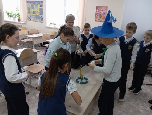 Юные гимназисты Верхнего Услона приняли участие в литературной игре
