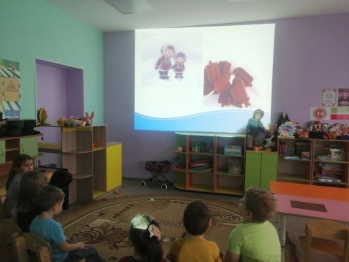 Түбән Осланда эскимо көне узды