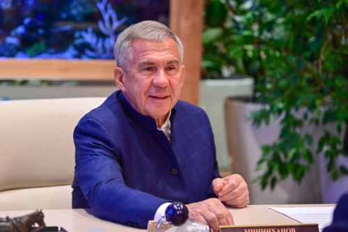 Минниханов - студентам: «Стремитесь вперед, учитесь, развивайтесь!»