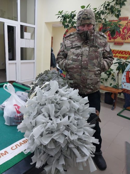 Своих не бросаем: печищинцы передали бойцу СВО гуманитарную помощь