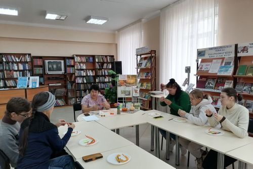 Тематическая программа о тыкве прошла в Центральной районной библиотеке