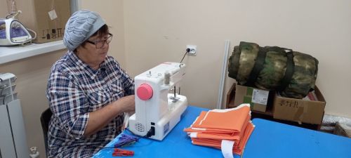 Волонтеры Верхнеуслонского района шьют процедурные подушки для СВО