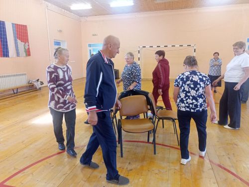 Спортивный праздник для пожилых людей в Русском Макулово