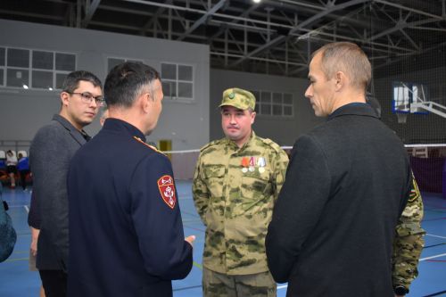 Медаль нашла Героя: Ивану Ухорскому вручили медаль Жукова