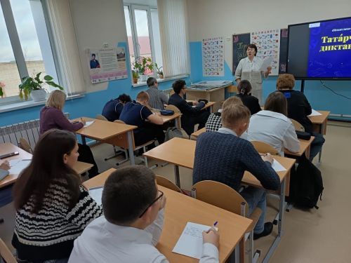 Гимназиядә “Татарча диктант” акциясе узды