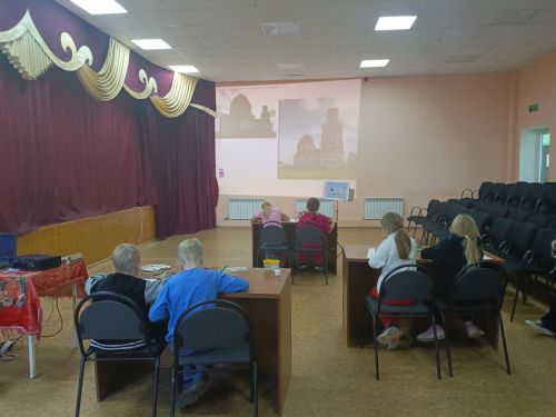 Мастер-класс по рисованию Троицкого храма в Кильдеевском ДК