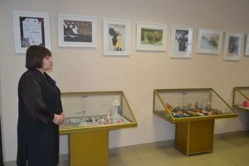 Славянское единство под зимним небом: в купаловском доме зажгли первую звезду