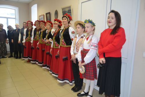 Славянское единство под зимним небом: в купаловском доме зажгли первую звезду