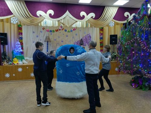 В Кильдеевском Доме культуры отметили День варежки
