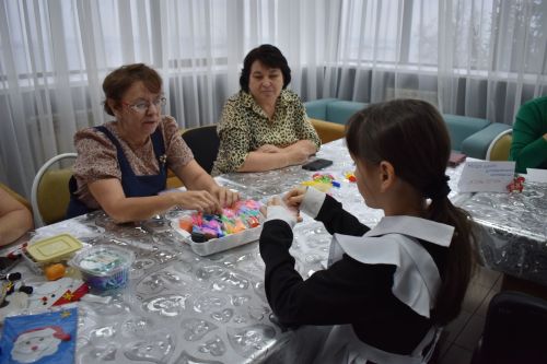 В Верхнем Услоне прошел праздник для детей с ограничениями здоровья