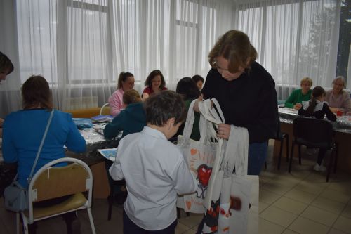 В Верхнем Услоне прошел праздник для детей с ограничениями здоровья