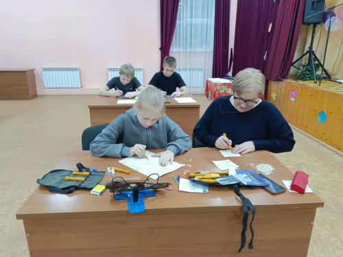 В Кильдеево прошел мастер-класс по линогравюре с изображением храма