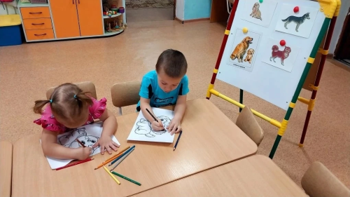 Балалар этләр белән аралашырга өйрәнделәр