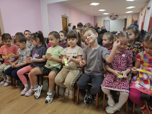 В Верхнем Услоне прошла акция «Стань заметнее»
