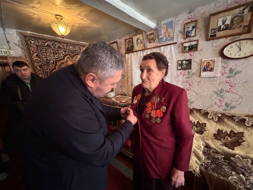 В Верхнеуслонском районе продолжается вручение медалей к 80-летию Победы