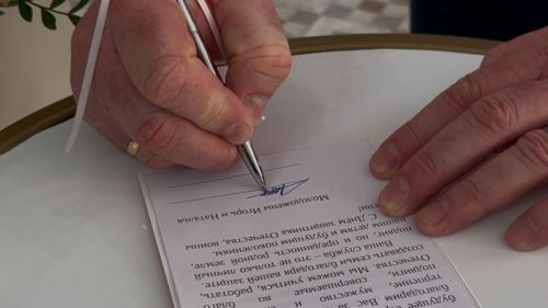 Молодожены из Верхнего Услона поздравили Героев-участников СВО