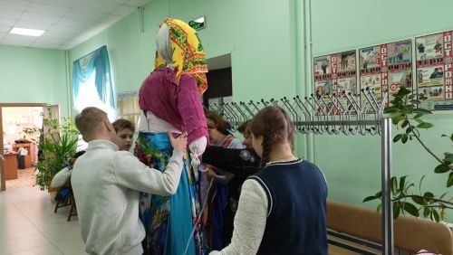 В Кильдееве прошел мастер-класс по созданию обрядовой куклы – масленицы