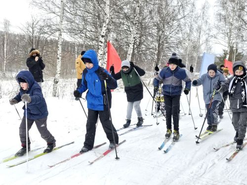 В Верхнем Услоне прошла «Лыжня России - 2025»