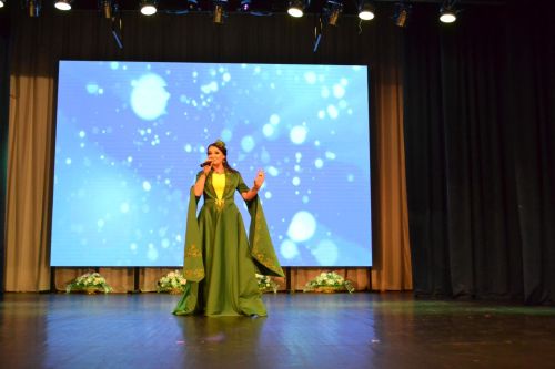 Женщины, меняющие мир: в Верхнем Услоне прошел конкурс красоты