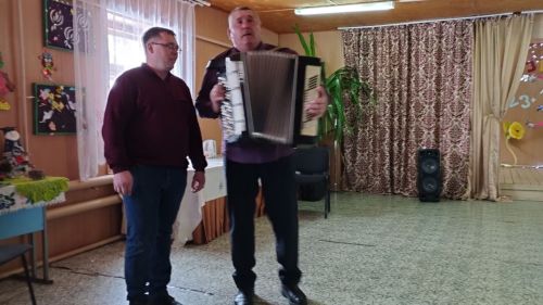 В Ямбулатове сельчан пригласили на праздничный концерт
