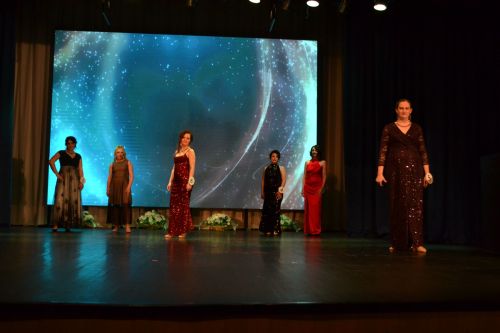 Женщины, меняющие мир: в Верхнем Услоне прошел конкурс красоты