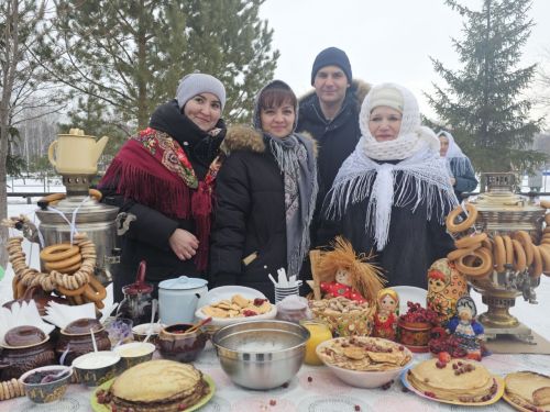В Верхнем Услоне отгремели масленичные гуляния