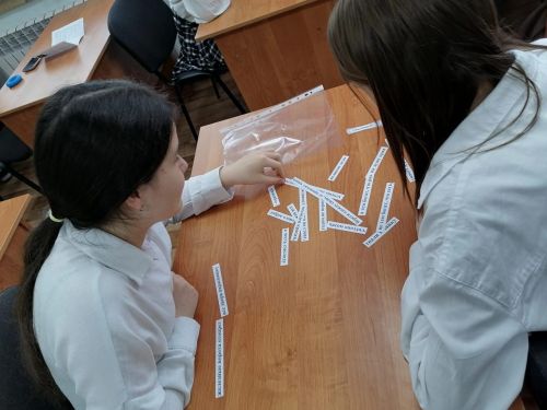 Үзәк китапханә Халыкара этикет көненә чара оештырды