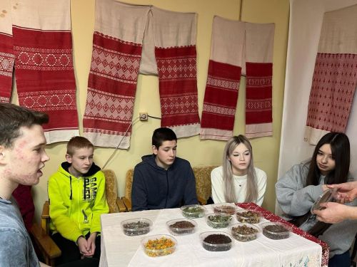 Мәмәтхуҗада чәй эчү йолалары белән таныштылар