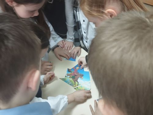 Верхнеуслонских школьников пригласили на литературно–игровой час