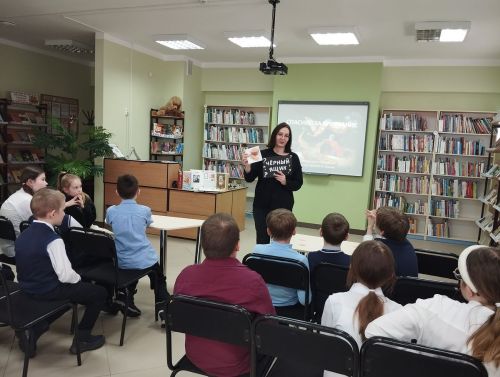 Верхнеуслонских школьников пригласили на литературно–игровой час
