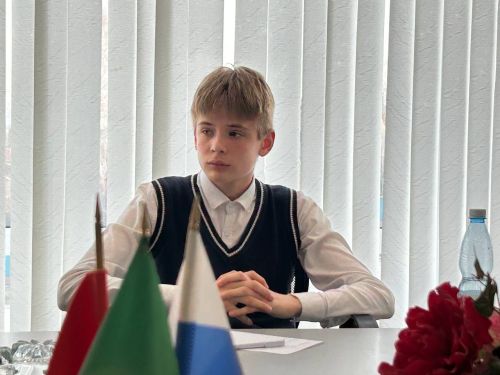 Школьник из Верхнего Услона предложил создать футбольный клуб