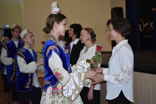 55 лет в ритме искусства: отчетный концерт ДШИ покорил зрителей