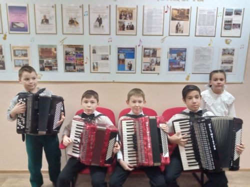 Юные баянисты из Верхнего Услона продемонстрировали свой талант