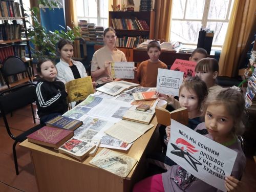Кызыл Байракта концлагерь тоткыннарын искә алдылар