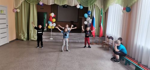 Түбән Осланда көлке көнен билгеләр үттеләр
