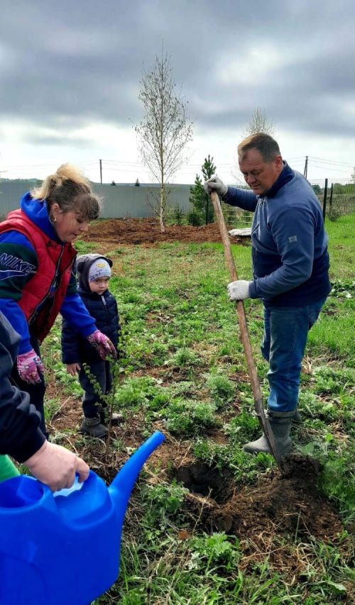 Мәмәтхуҗалылар “Хәтер бакчасы” акциясенә кушылырга чакыра
